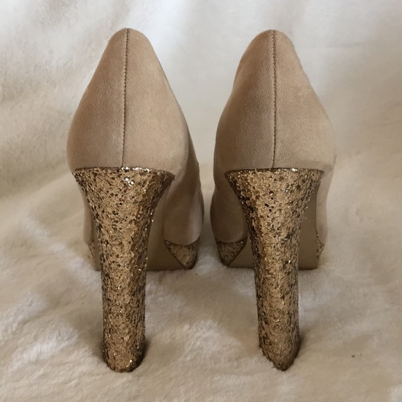Beige/Gold Platform heels - Picture 5 of 7